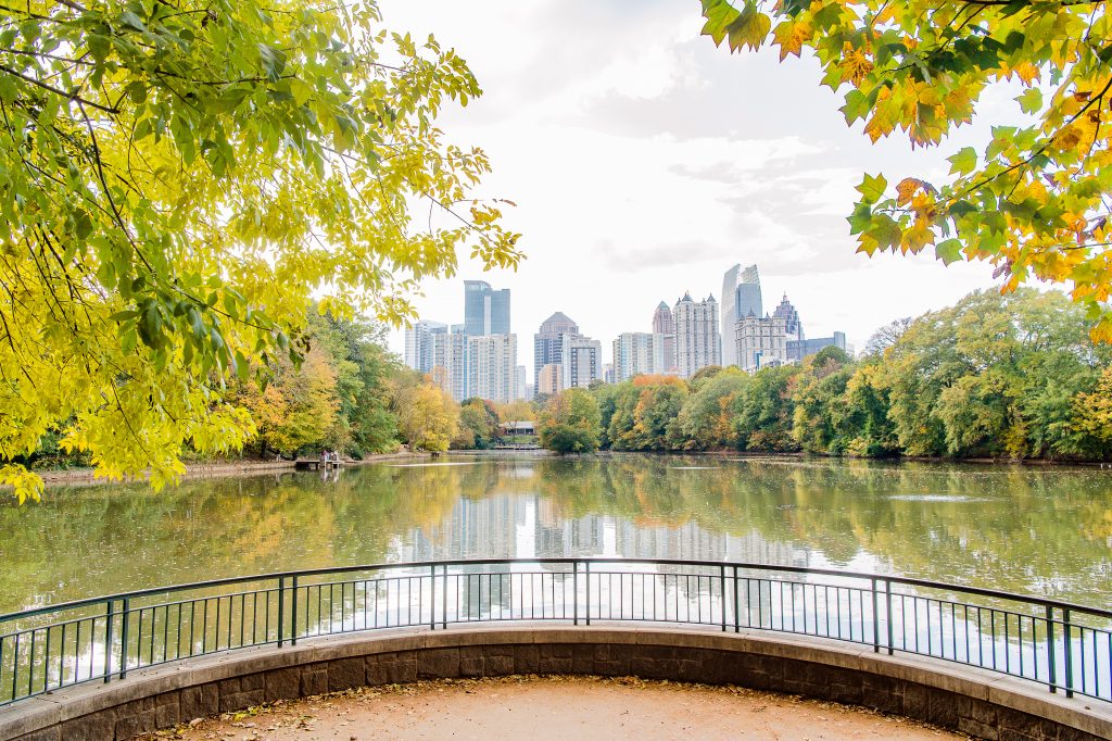 Dangerous neighborhoods in Atlanta, skyline, river, overlook, scenic