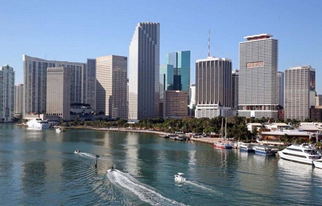 increasing property values, downtown Miami 