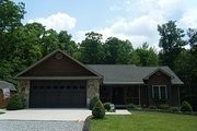 2423 Arrow Trail