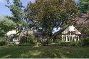 1228 Arwyn Ln.