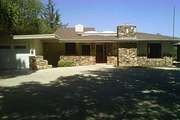 9476 Avenida San Timoteo