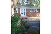 7 Champlin Hill Ct.