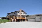 990 Chokecherry Ln.