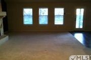 335 Cimarron Sq