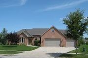 377 Clarmarc Dr.