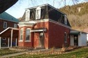 417 E. Dewey St.