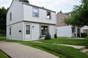 1633 E. Eden Pl.