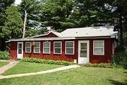 1832 East 225