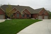 5705 Fountain View Dr.