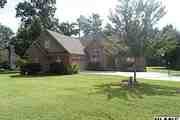 3740 Glen Oaks Dr.