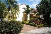 8578 Glencairn Ln.