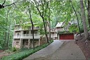 9350 Huntcliff Trace