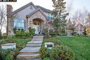 22 Kimberley Pl.