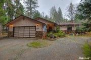 3851 Kingbird Ln.