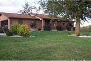 10043 Lilac Rd.