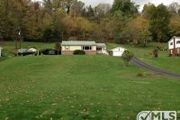 316 Little Grave Creek Rd.