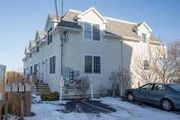 10 Luzitania Avenue, A