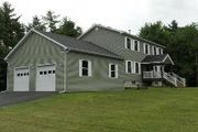 33 Lydon Ln., Hannacroix,