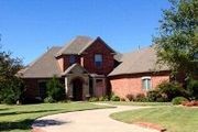 308 Lysbeth Ct.