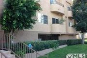 11524 Moorpark St., 4