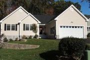 4 Nancy Ann Ln., 4