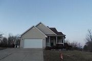 513 Northeast Clarks Ln.