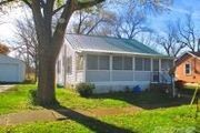 109 Oak St.