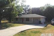 326 Oakwood Cir.