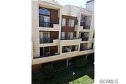 5550 Owensmouth Avenue #322