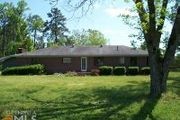 320 Pine Needle Cir.