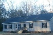93 Potters Pond Ln.
