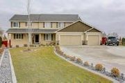 2214 Primrose Ln.