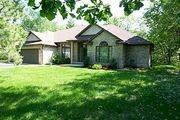 2308 Red Oak Ct. N.E.