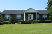 464 River Oaks Dr.