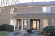 40 Riveredge Dr. #40, 40