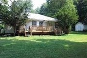 453 Riverside