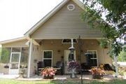 5589 Sandfort Rd.