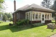 211 5th (Fifth) St.