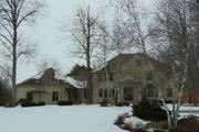 996 Thornberry Creek