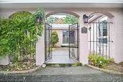 61 Wood Cove Dr.